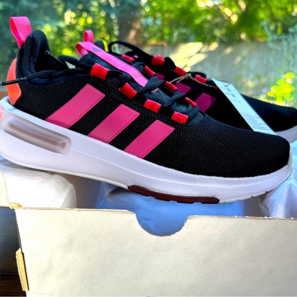 New in box adidas Racer TR23 women’s running shoes. Black and pink. Size 8